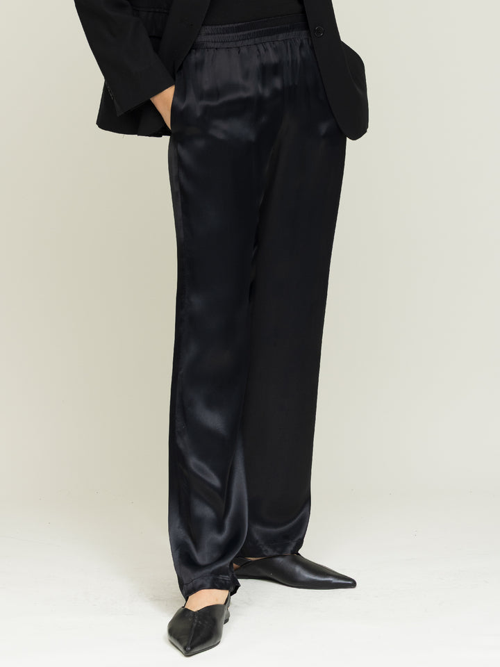 April Jogger Royal Satin Crepe Jet Black