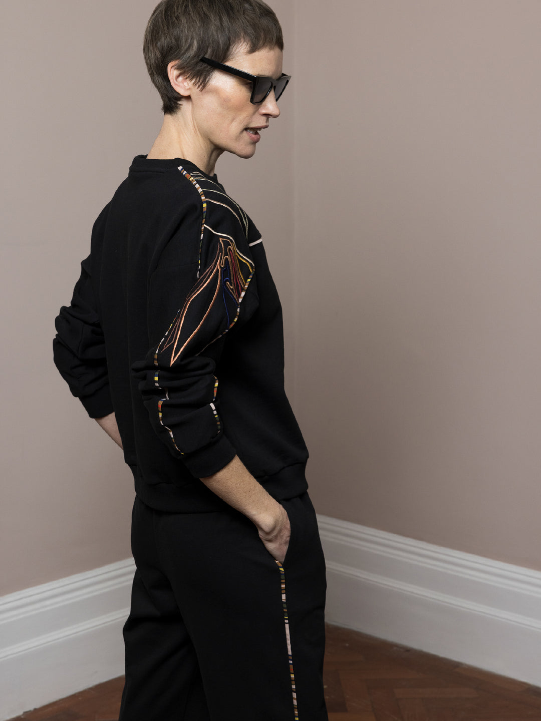 Best Embroidered Sweatshirt Black Cotton Fleece