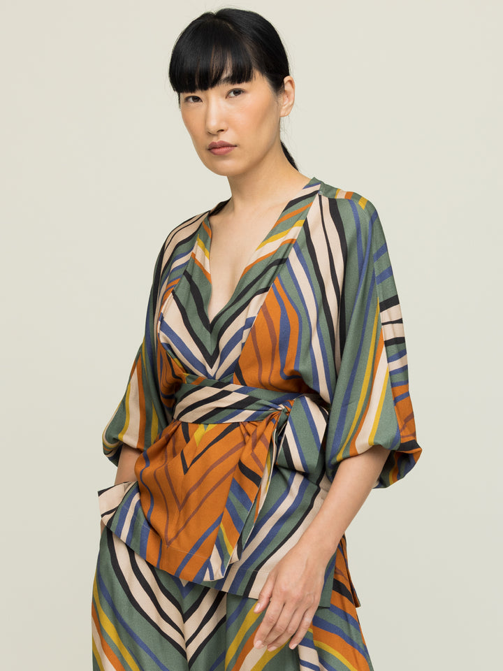 Isabel Wrap Blouse Ecovero Twill Buckling print