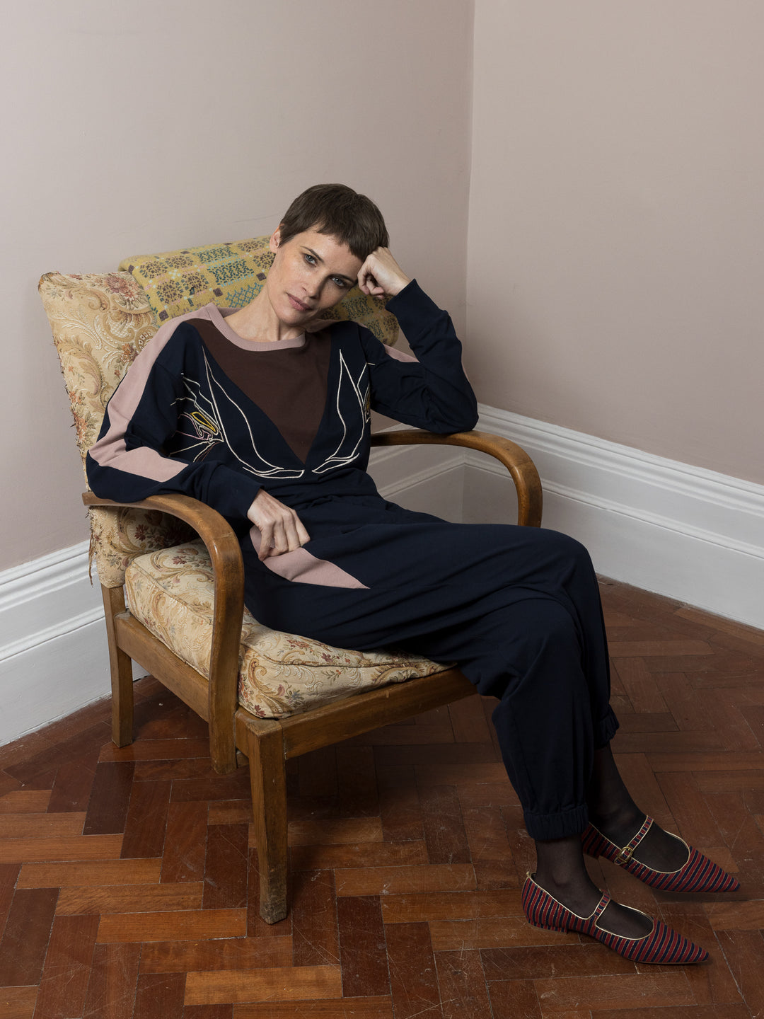 Lisa Sweatshirt + Jill Jogger Embroidered Navy Set