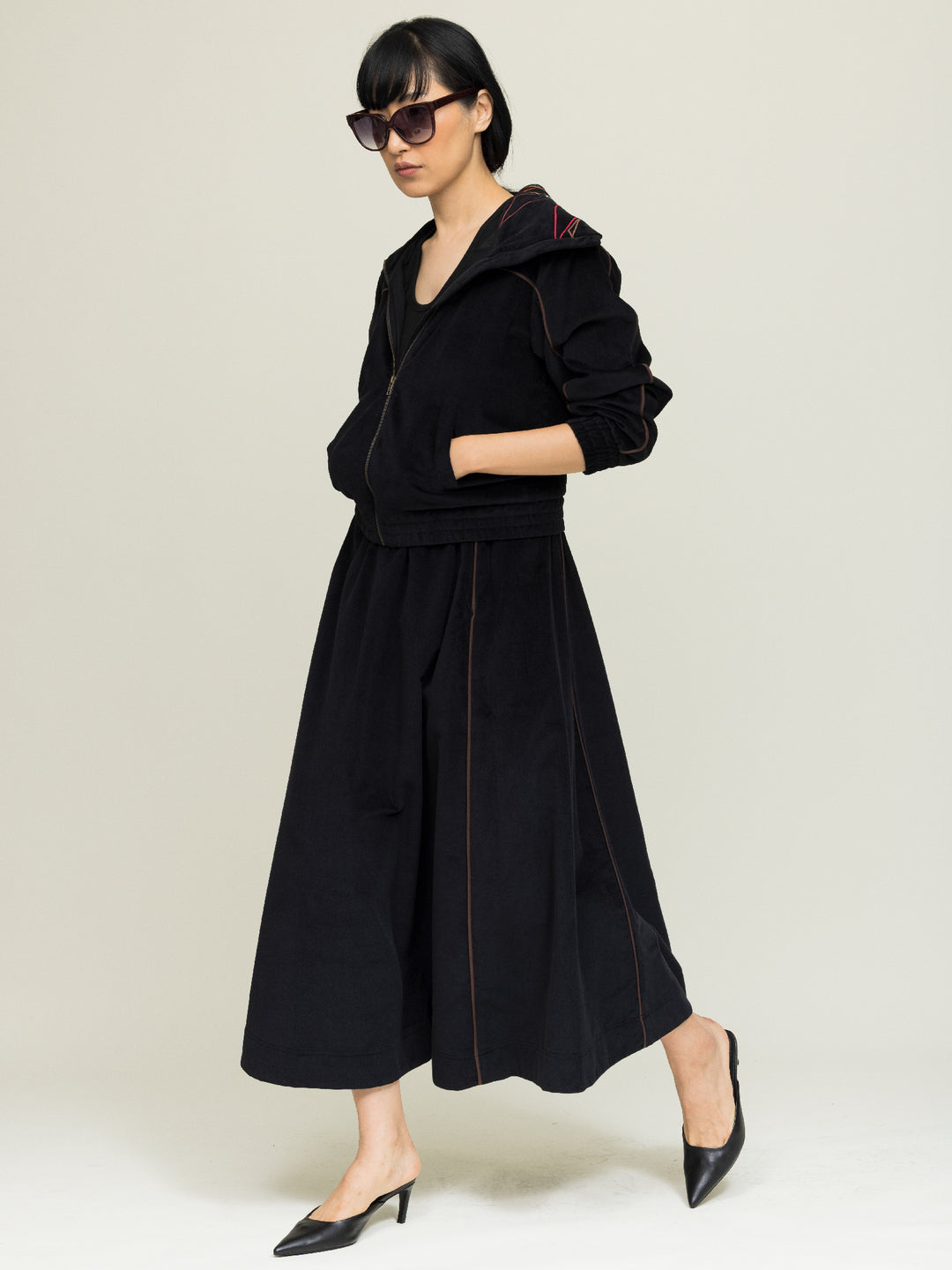 Linda Skirt Cotton Velvet Black with Piping detail