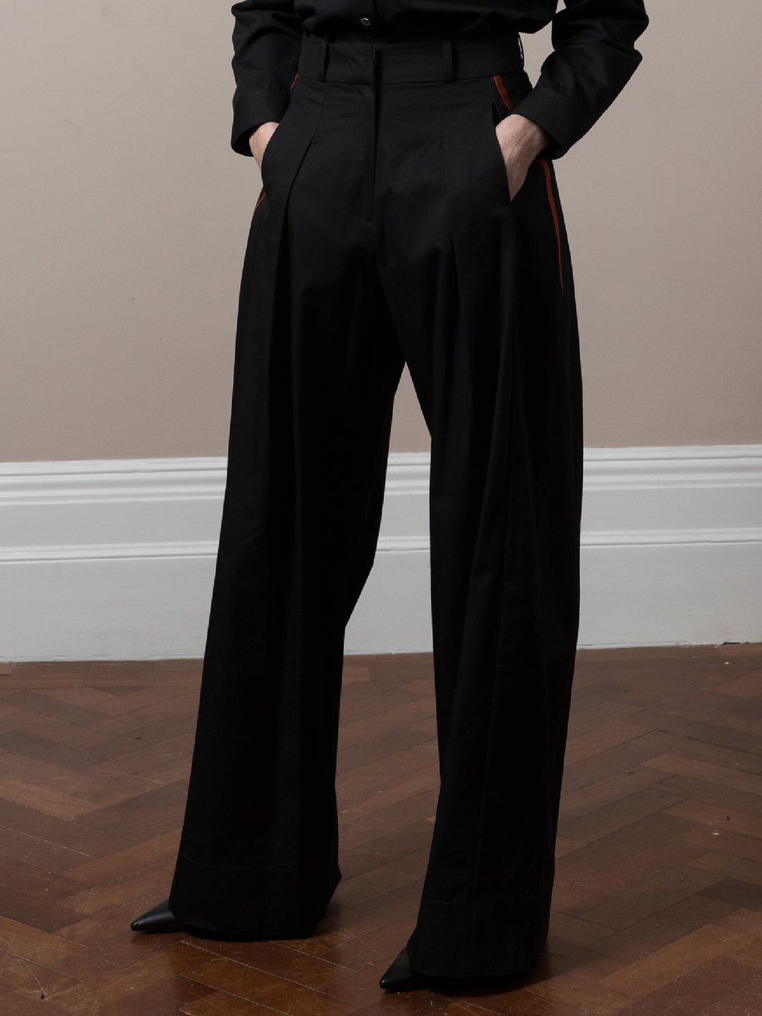 RAE Trousers Embroidered Shirt Black cotton satin poplin