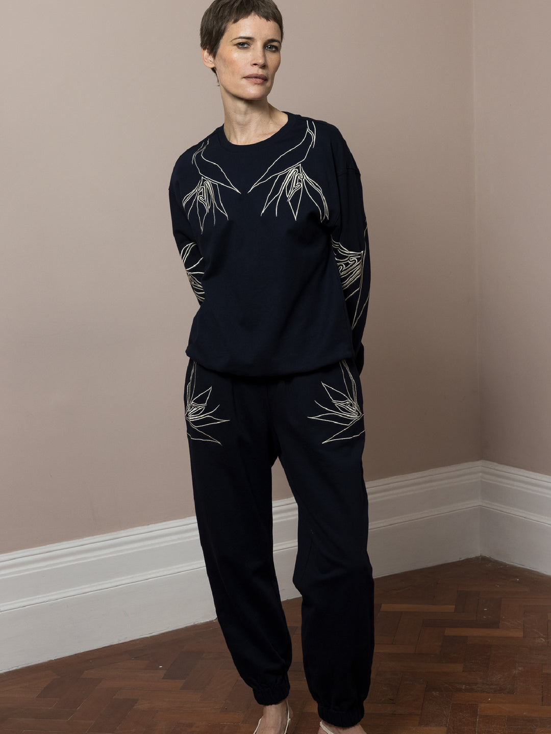 Susie Sweatshirt + Em Jogger Navy Embroidered Set